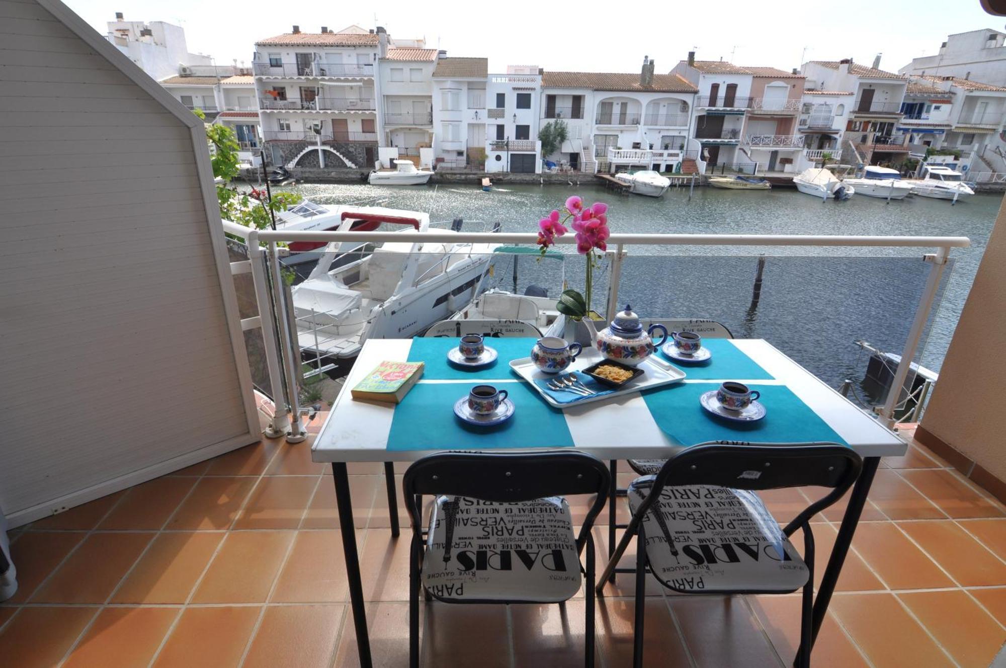 Rnet - Empuriabrava Port Banyuls Costa Brava Apartment Exterior photo